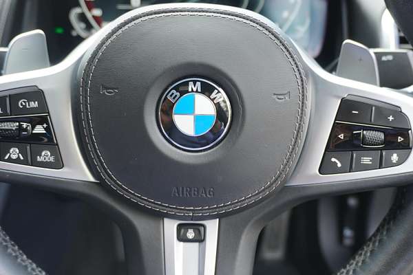 2019 BMW 8 Series M850i xDrive G15