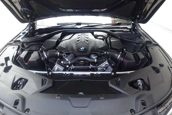 2019 BMW 8 Series M850i xDrive G15