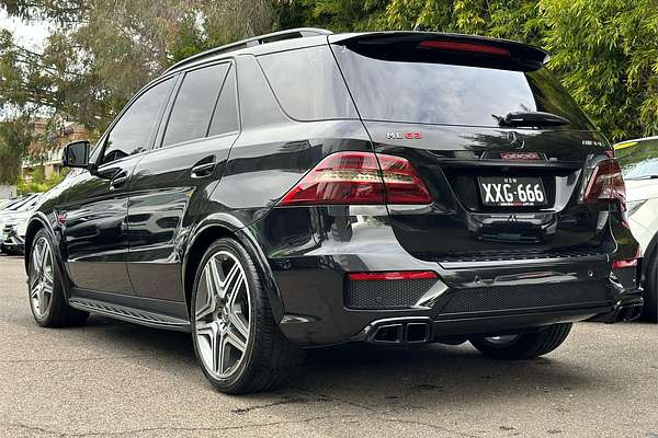 2012 Mercedes-Benz ML 63 AMG (4x4) 166