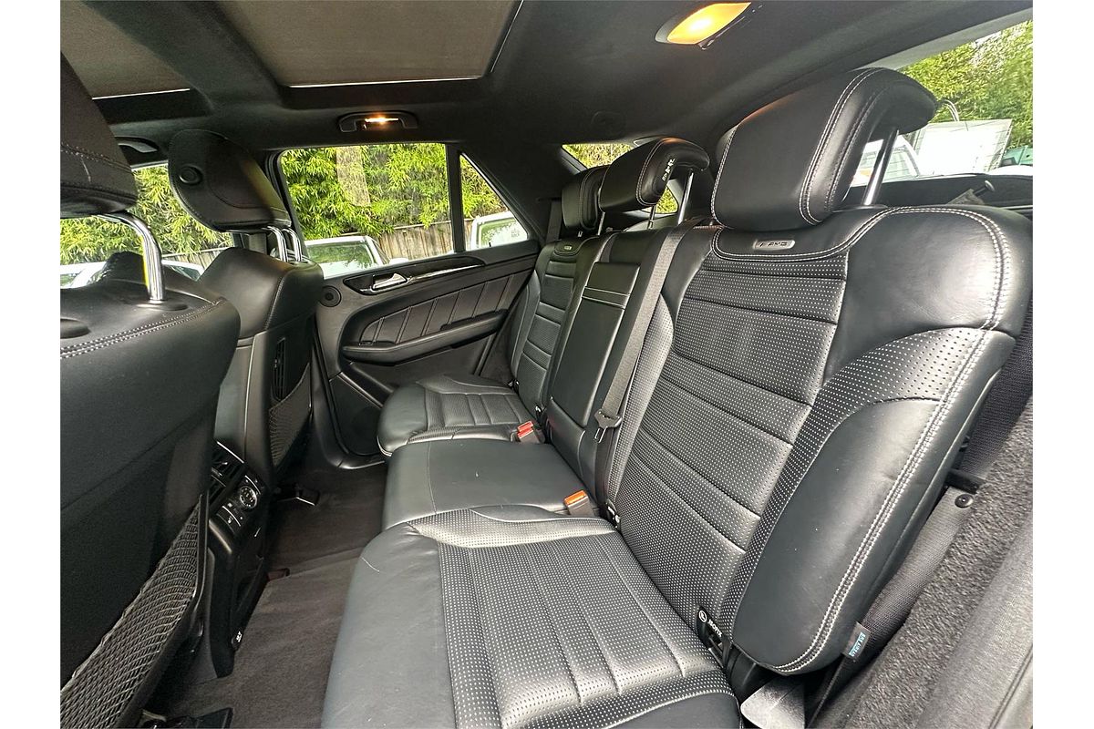 2012 Mercedes-Benz ML 63 AMG (4x4) 166