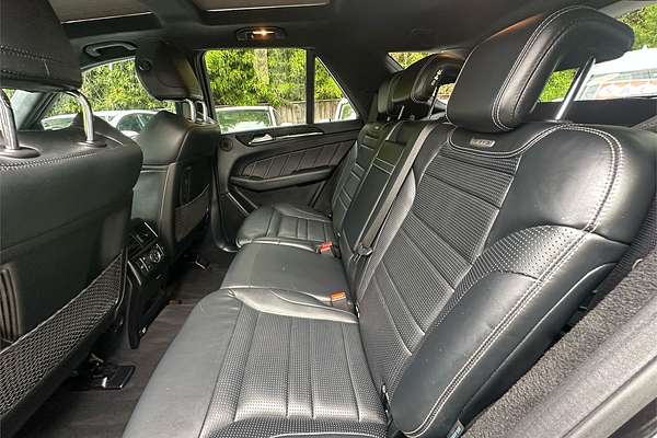2012 Mercedes-Benz ML 63 AMG (4x4) 166