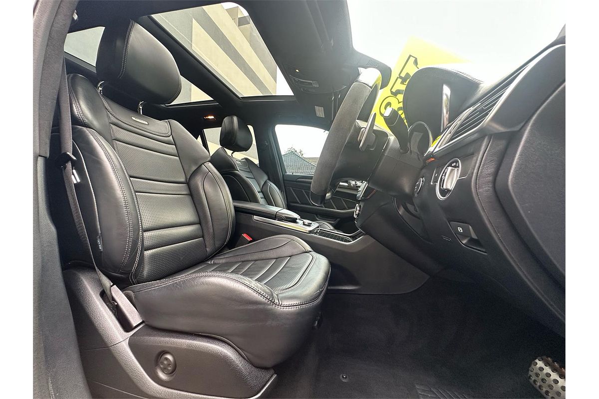 2012 Mercedes-Benz ML 63 AMG (4x4) 166
