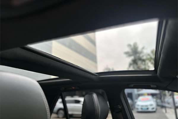 2012 Mercedes-Benz ML 63 AMG (4x4) 166