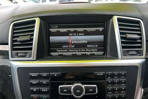 2012 Mercedes-Benz ML 63 AMG (4x4) 166