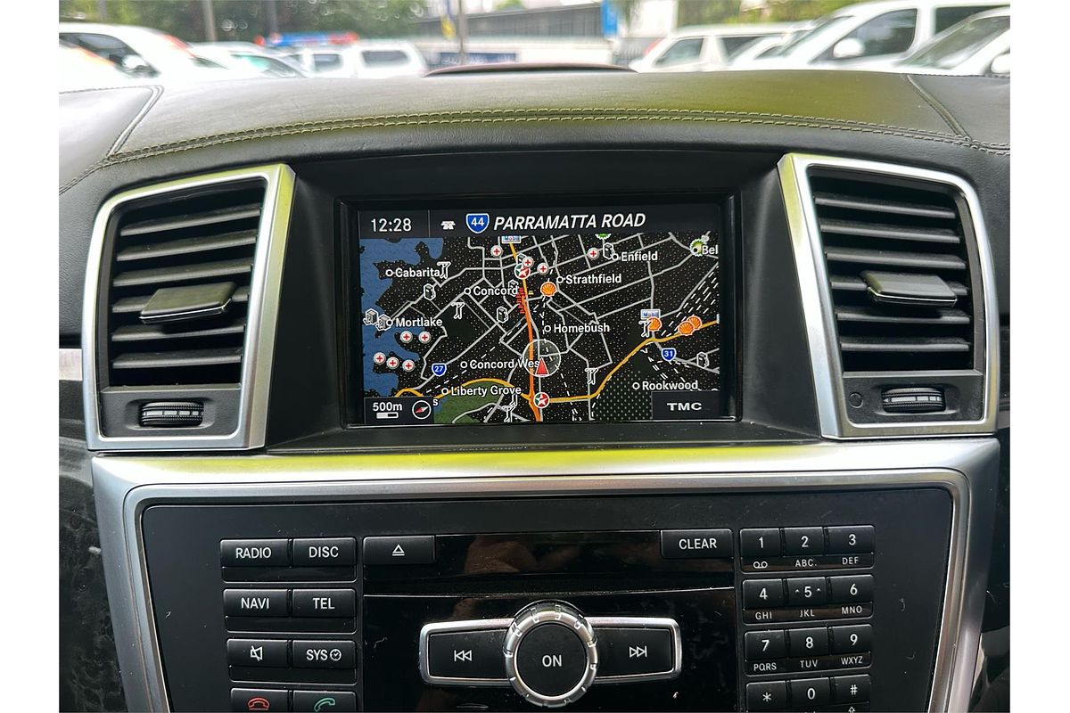 2012 Mercedes-Benz ML 63 AMG (4x4) 166