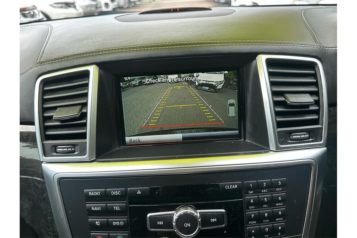 2012 Mercedes-Benz ML 63 AMG (4x4) 166