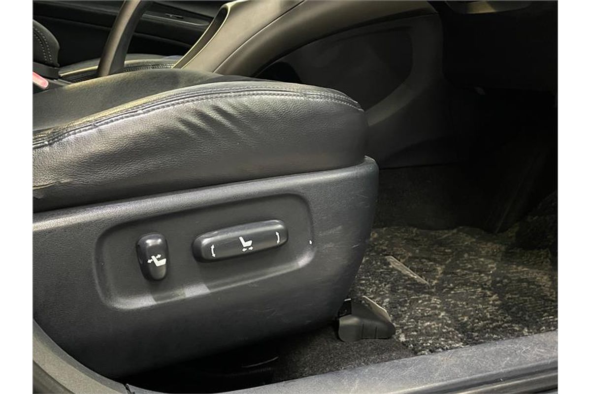 2007 Toyota BLADE MASTER G GRE156