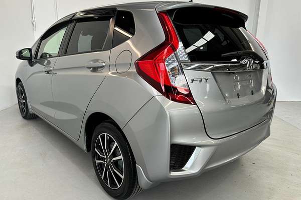 2014 Honda FIT HYBRID L PKG L PKG GP5