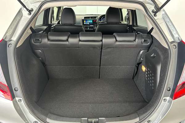 2014 Honda FIT HYBRID L PKG L PKG GP5