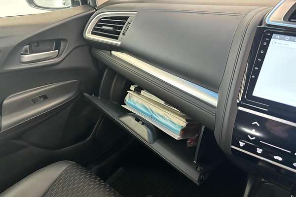 2014 Honda FIT HYBRID L PKG L PKG GP5