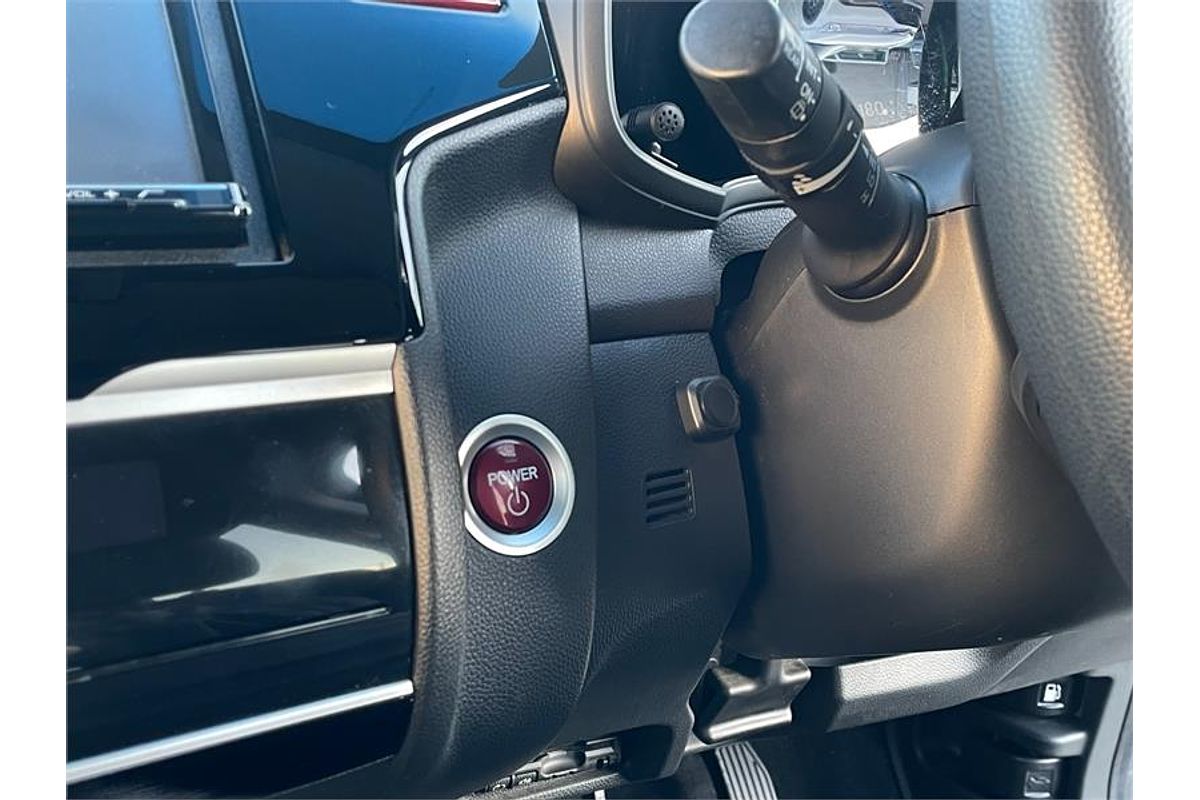 2015 Honda FIT HYBRID F PKG F PKG GP5