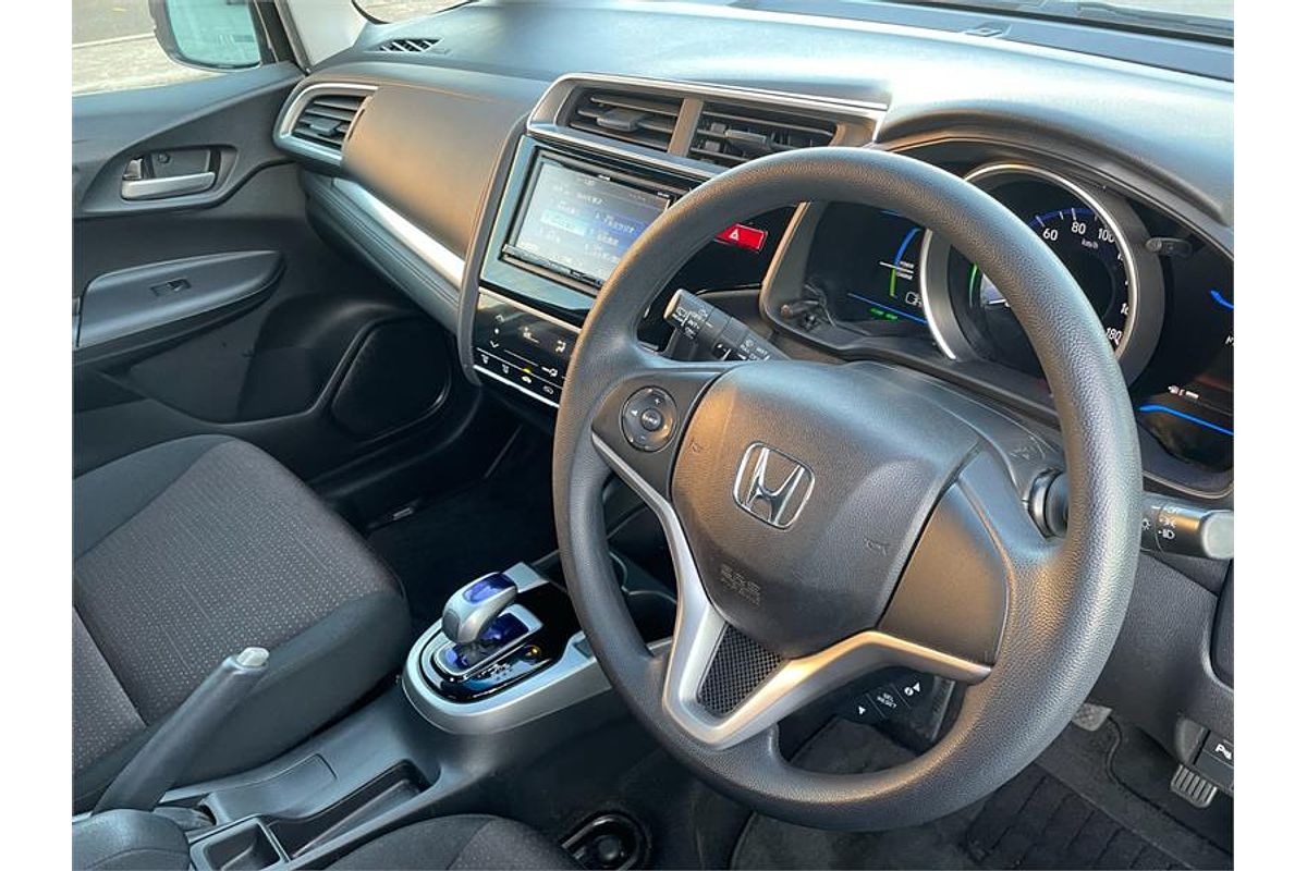 2015 Honda FIT HYBRID F PKG F PKG GP5