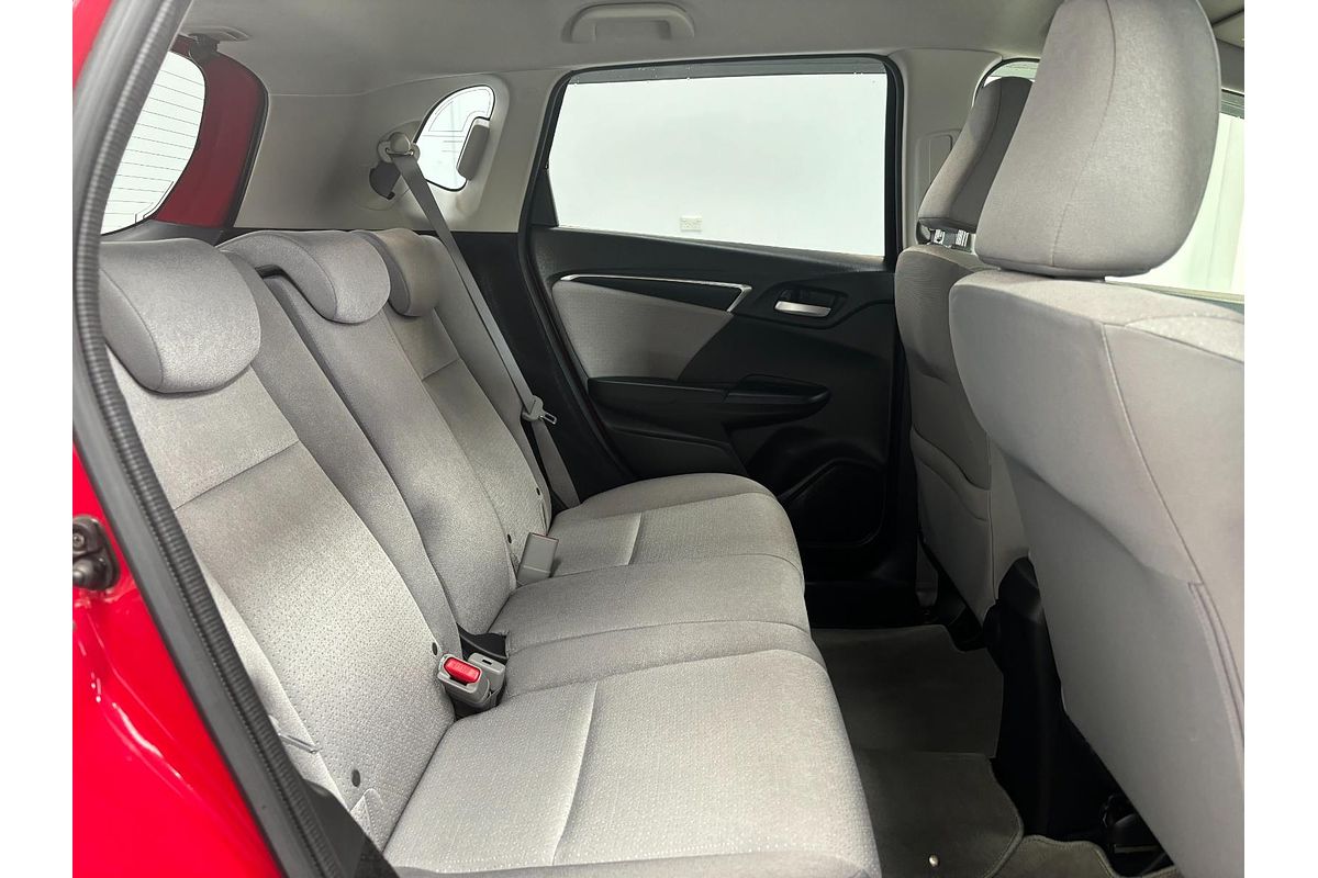 2015 Honda FIT HYBRID F PKG F PKG GP5