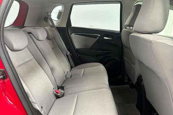 2015 Honda FIT HYBRID F PKG F PKG GP5