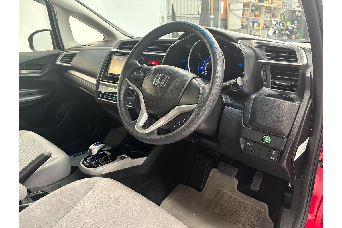 2015 Honda FIT HYBRID F PKG F PKG GP5