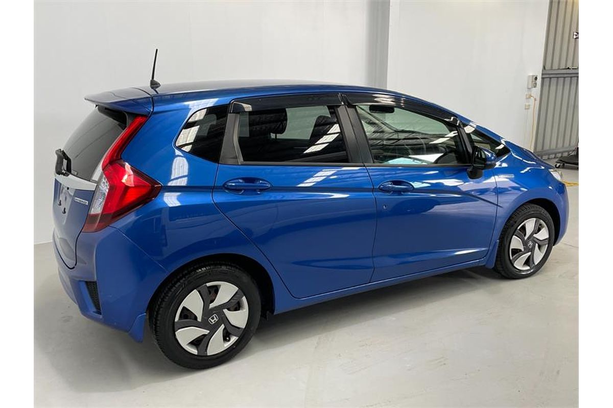 2014 Honda FIT HYBRID L PKG L PKG GP5