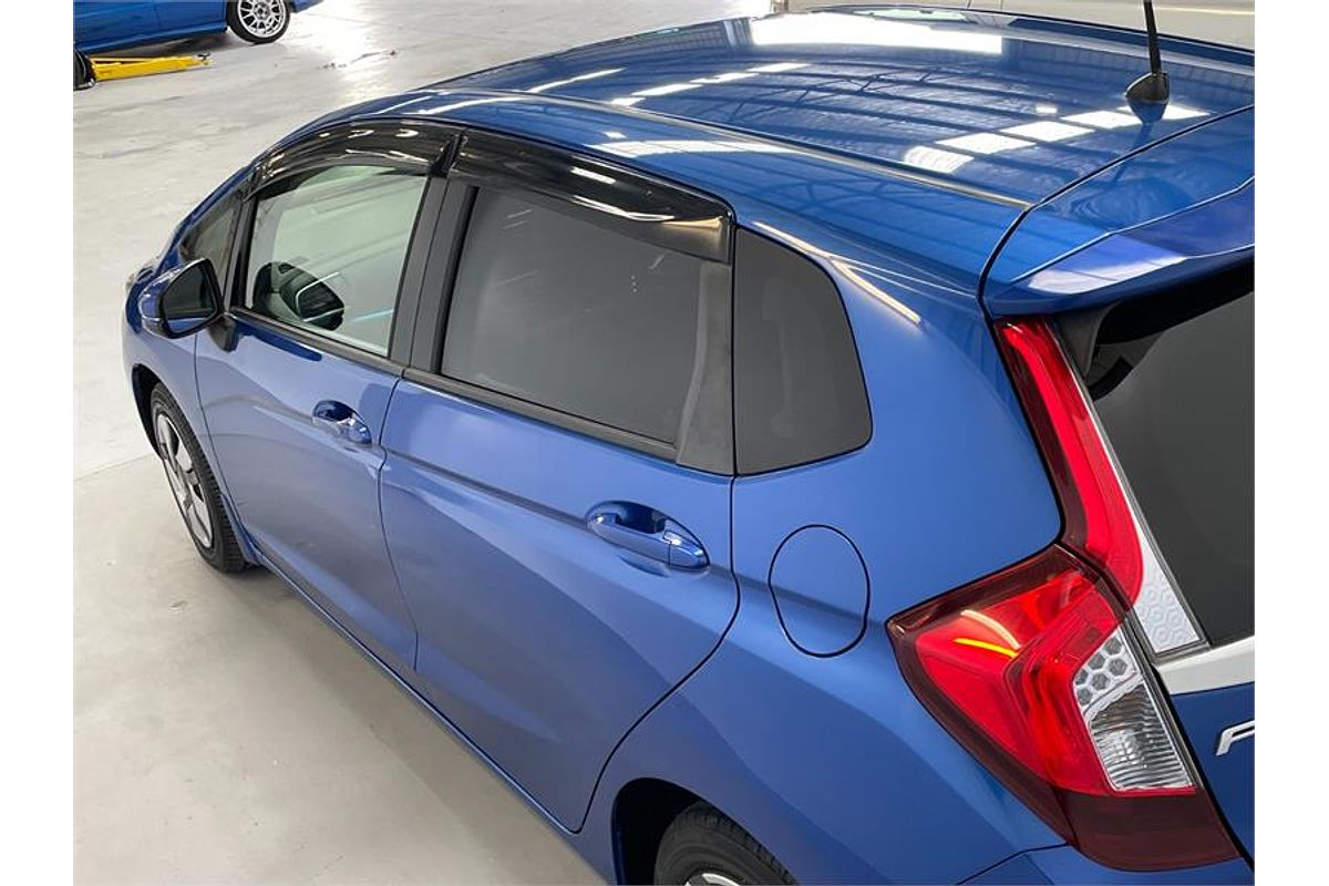 2014 Honda FIT HYBRID L PKG L PKG GP5