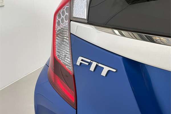 2014 Honda FIT HYBRID L PKG L PKG GP5