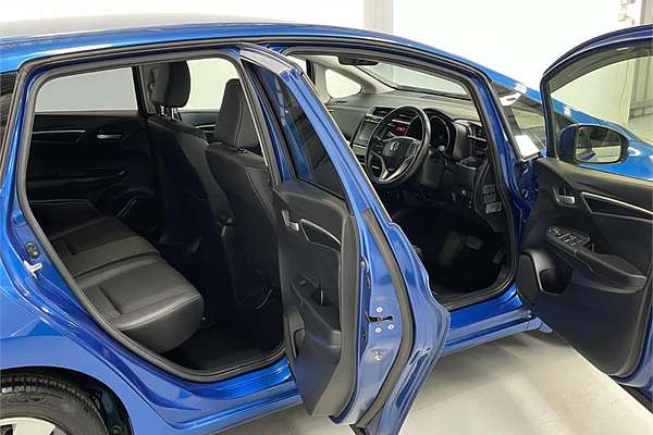 2014 Honda FIT HYBRID L PKG L PKG GP5