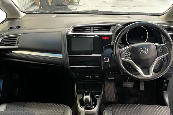 2014 Honda FIT HYBRID L PKG L PKG GP5