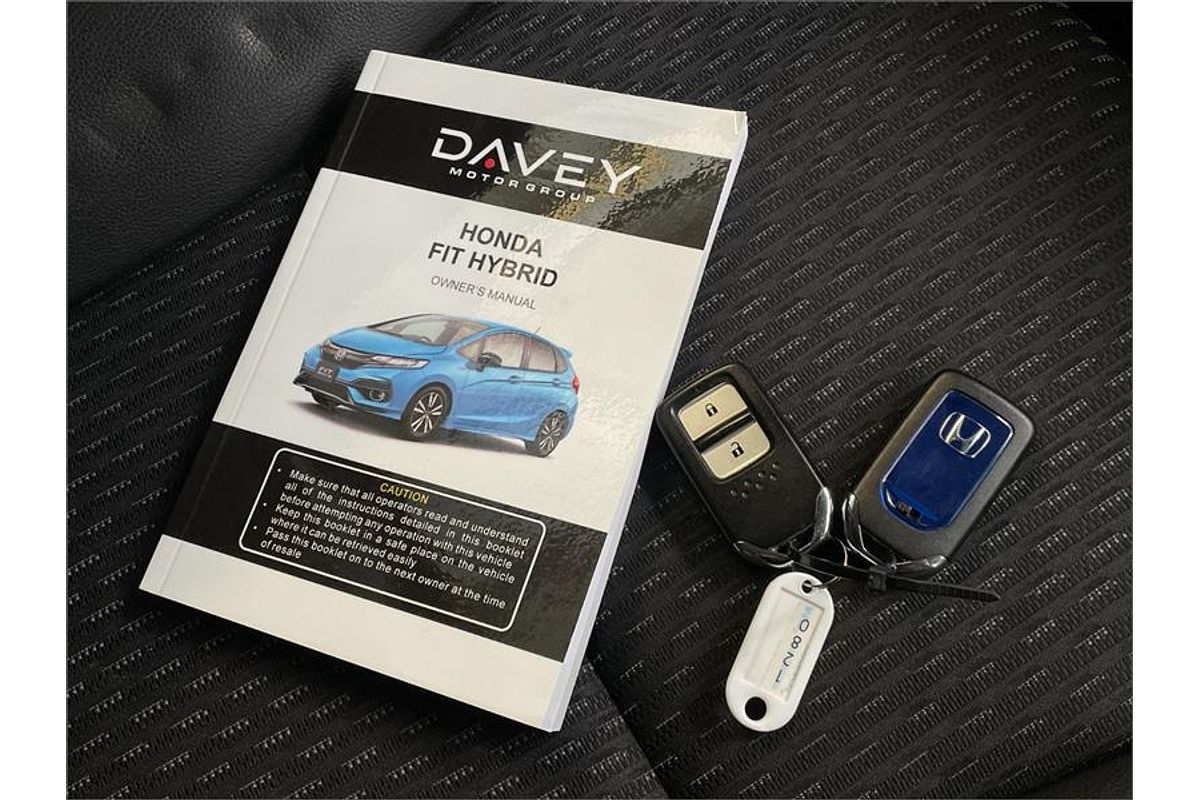2014 Honda FIT HYBRID L PKG L PKG GP5