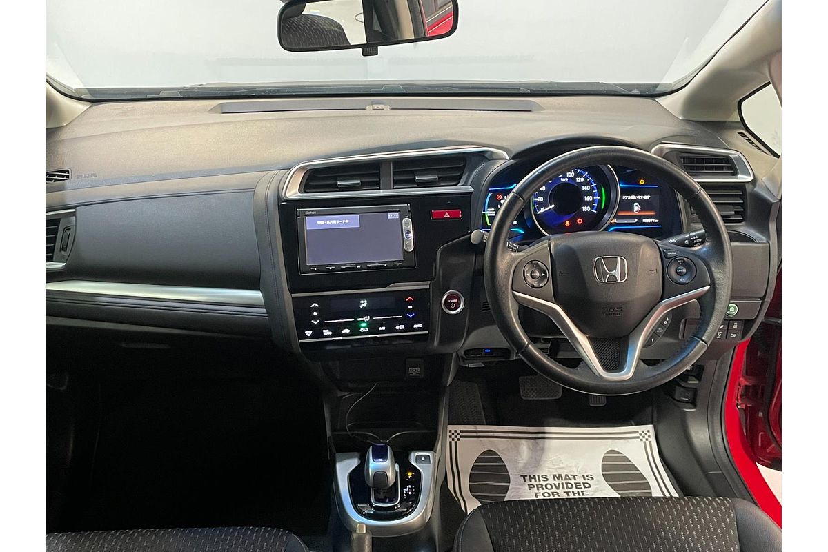 2015 Honda FIT HYBRID L PKG L PKG GP5