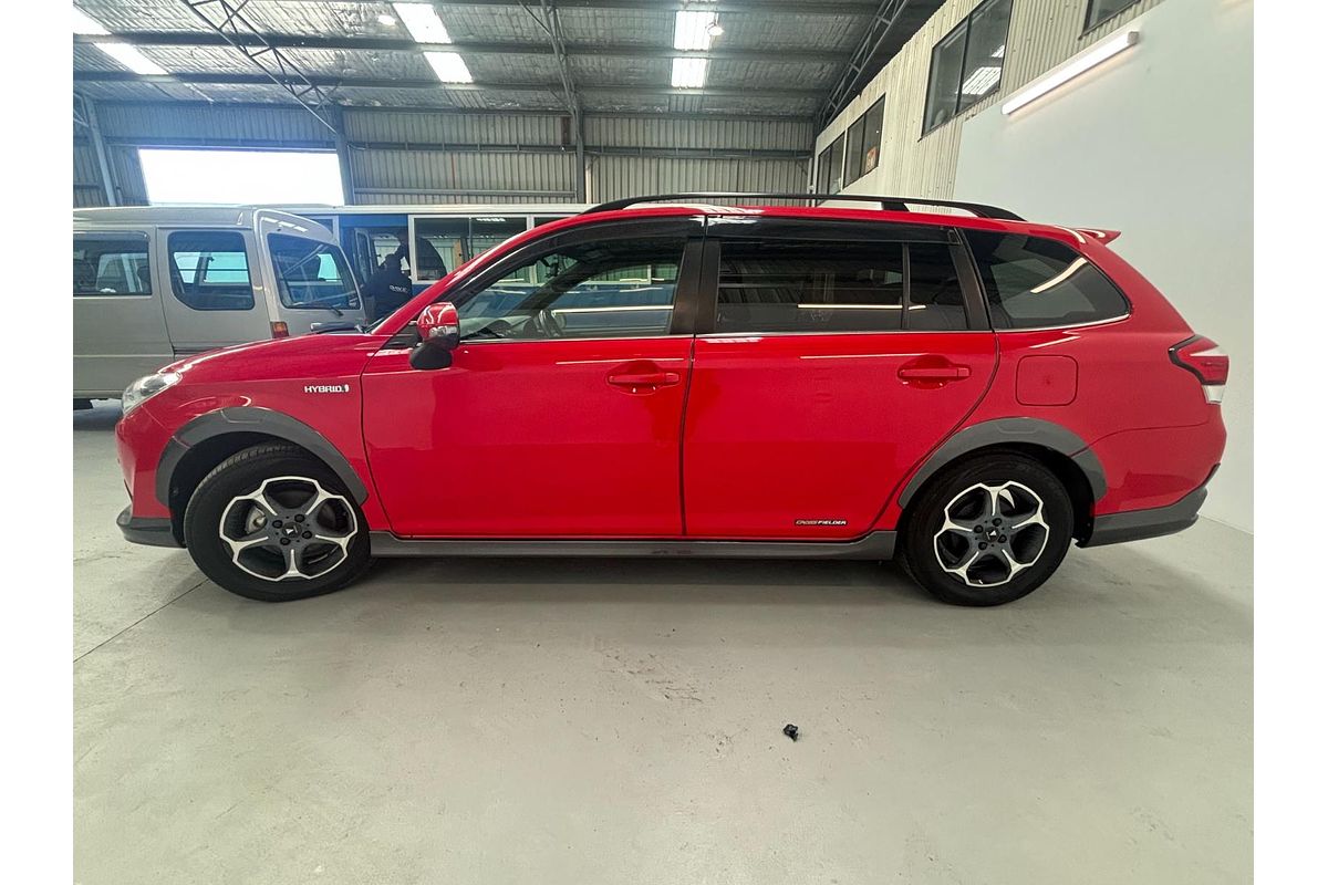 2016 Toyota Corolla Fielder Hybrid Cross NKE165