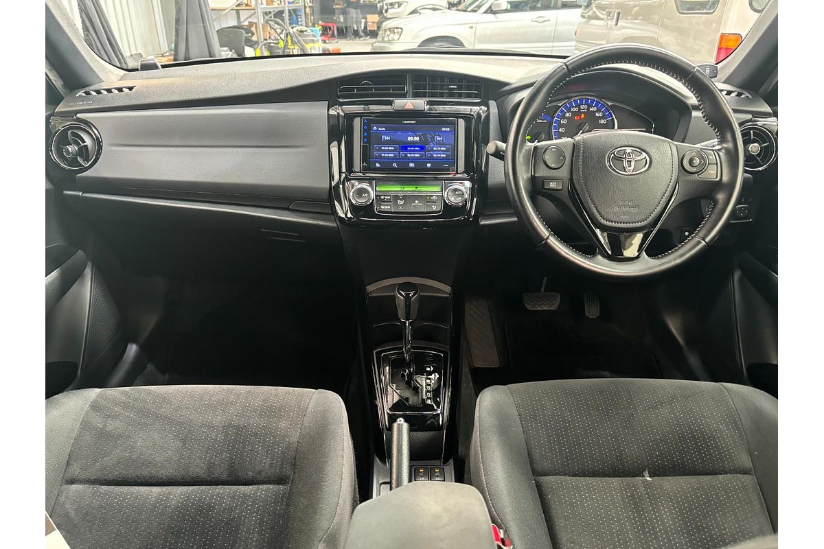 2016 Toyota Corolla Fielder Hybrid Cross NKE165