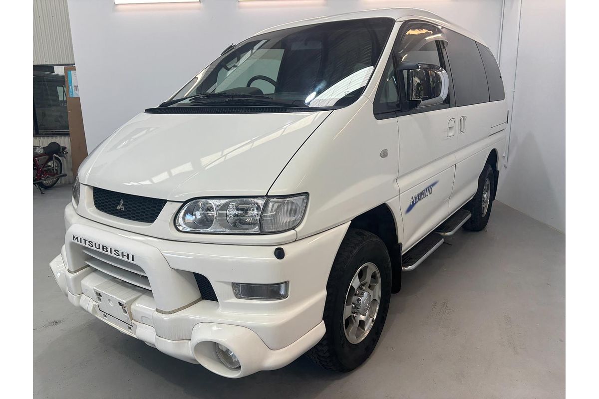 2005 Mitsubishi DELICA SPACE GEAR CHAMONIX 4WD