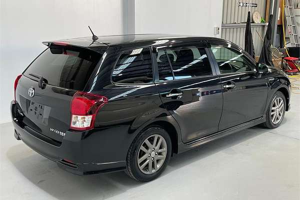2015 Toyota Corolla Fielder Hybrid Fielder Hybrid WxB NKE165