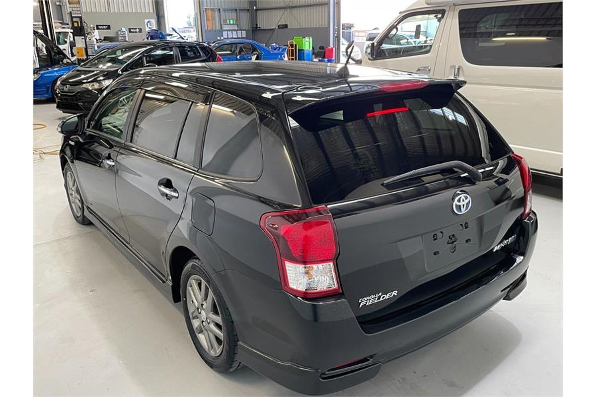 2015 Toyota Corolla Fielder Hybrid Fielder Hybrid WxB NKE165
