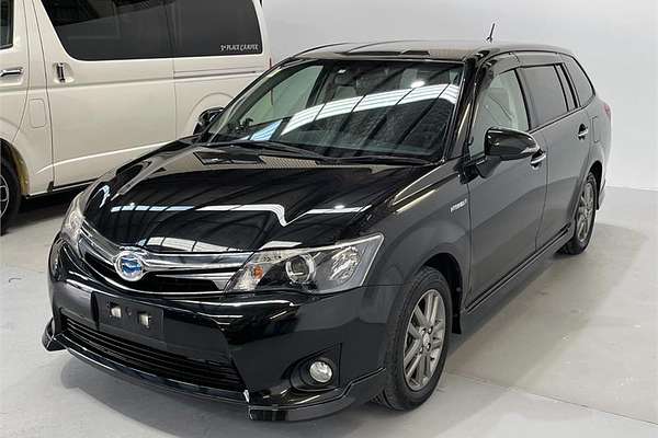 2015 Toyota Corolla Fielder Hybrid Fielder Hybrid WxB NKE165