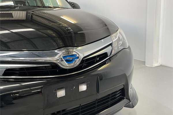 2015 Toyota Corolla Fielder Hybrid Fielder Hybrid WxB NKE165