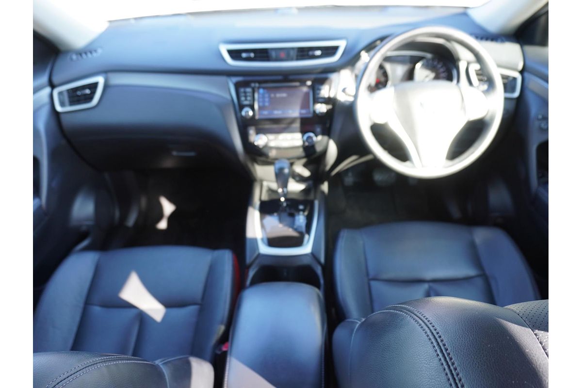 2015 Nissan X-TRAIL ST-L T32