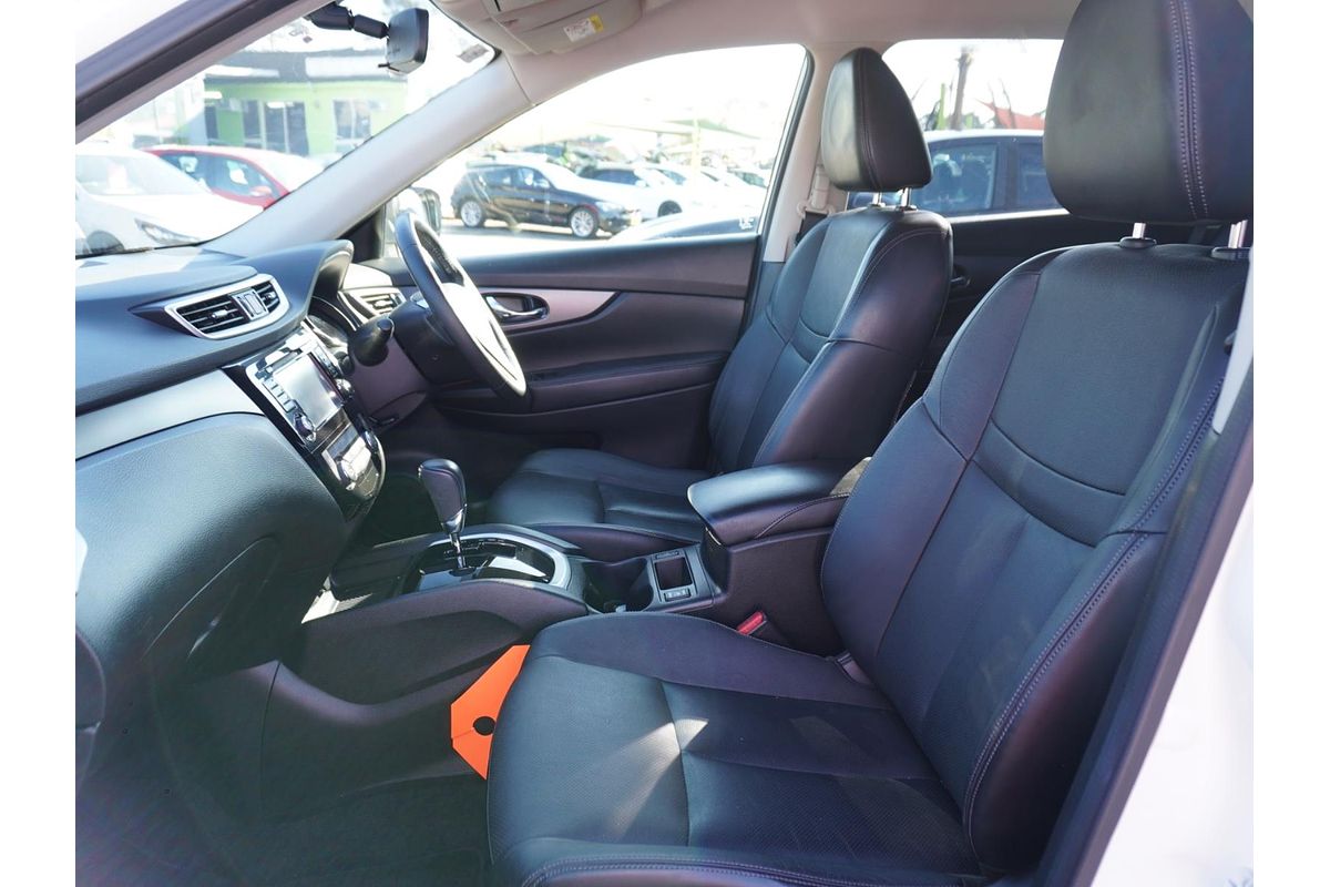 2015 Nissan X-TRAIL ST-L T32