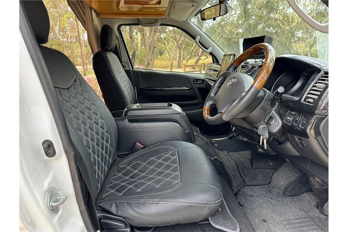 2012 Toyota HIACE Hiace Camper campervan 2012 Hiace SLWB campervan