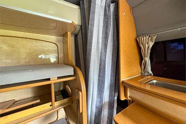 2012 Toyota HIACE Hiace Camper campervan 2012 Hiace SLWB campervan