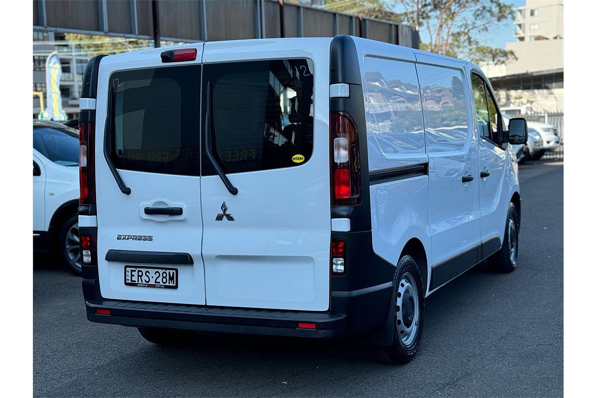 2020 Mitsubishi EXPRESS GLX SWB SN MY21