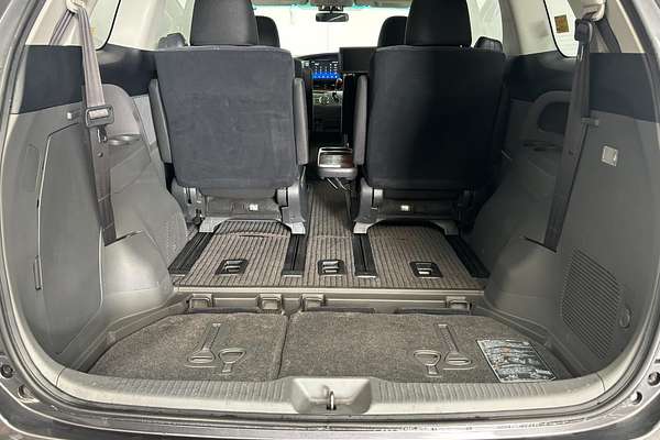 2011 Toyota Estima AERAS ACR50