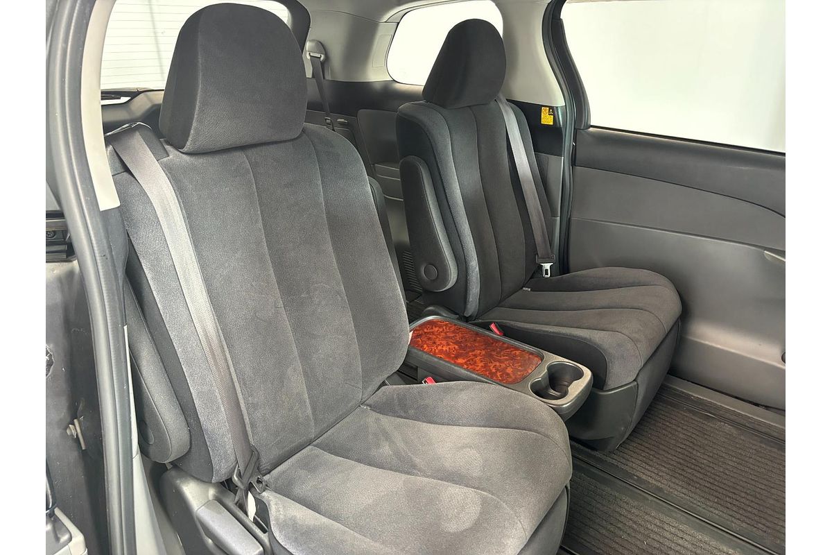 2011 Toyota Estima AERAS ACR50