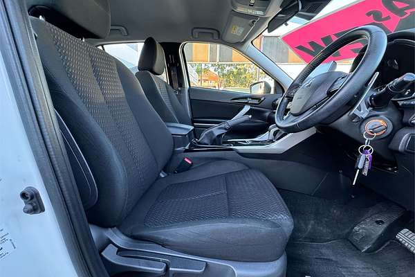 2022 Mitsubishi ECLIPSE CROSS ES (2WD) YB MY22