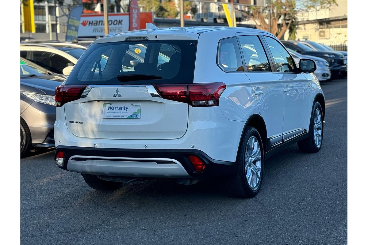 2021 Mitsubishi OUTLANDER ES 7 SEAT (2WD) ZL MY21