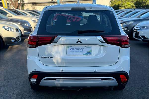 2021 Mitsubishi OUTLANDER ES 7 SEAT (2WD) ZL MY21