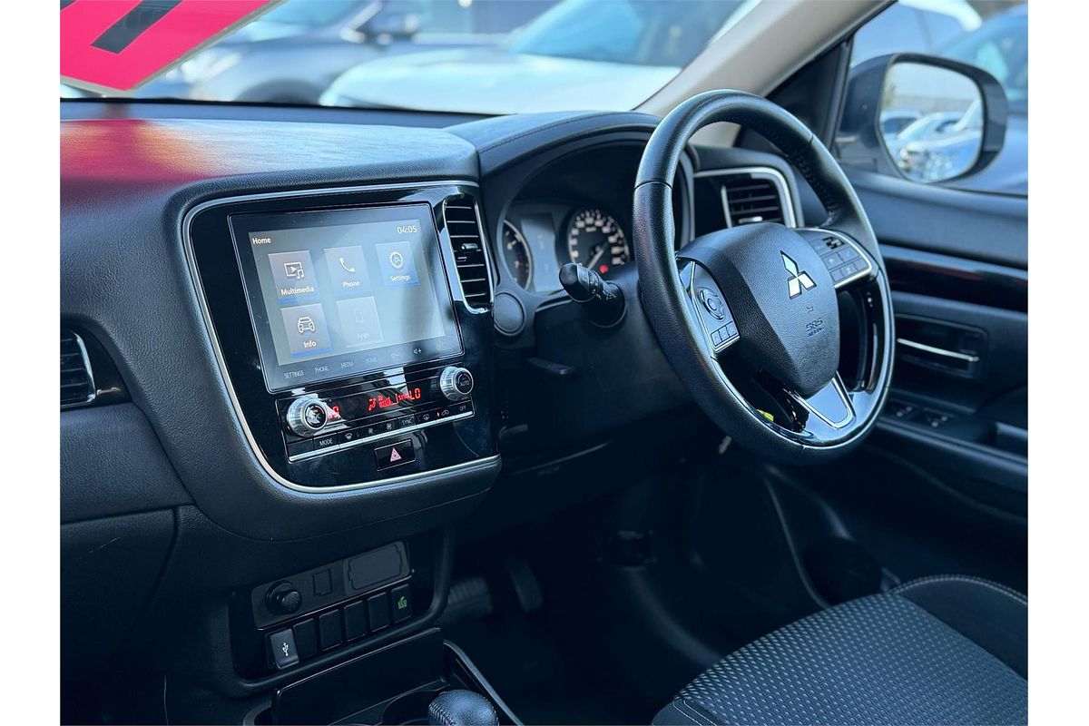 2021 Mitsubishi OUTLANDER ES 7 SEAT (2WD) ZL MY21