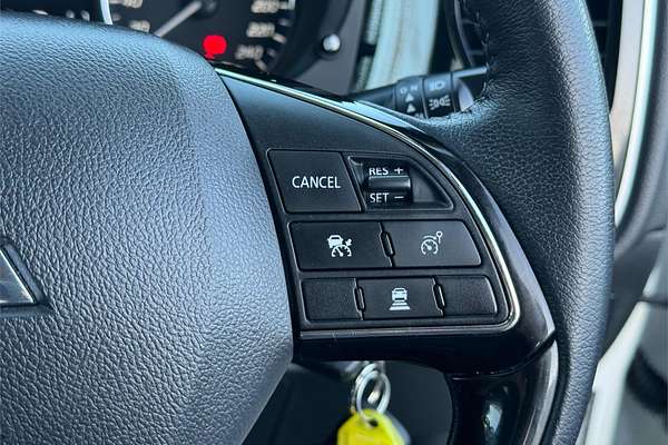 2021 Mitsubishi OUTLANDER ES 7 SEAT (2WD) ZL MY21