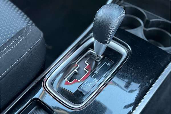 2021 Mitsubishi OUTLANDER ES 7 SEAT (2WD) ZL MY21