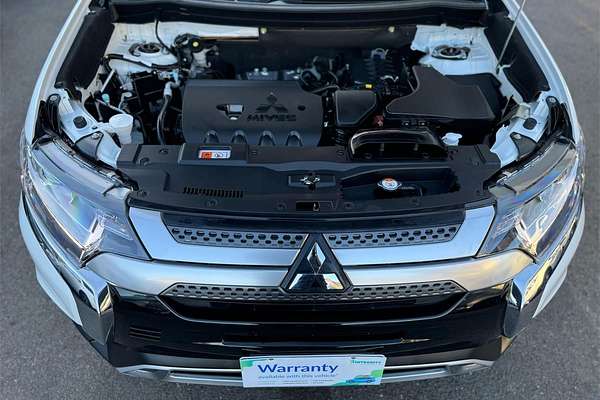 2021 Mitsubishi OUTLANDER ES 7 SEAT (2WD) ZL MY21