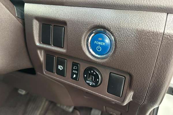 2010 Toyota Sai Hybrid G AZK10