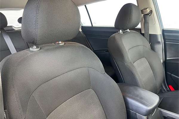 2010 Kia SPORTAGE Si (FWD) SL