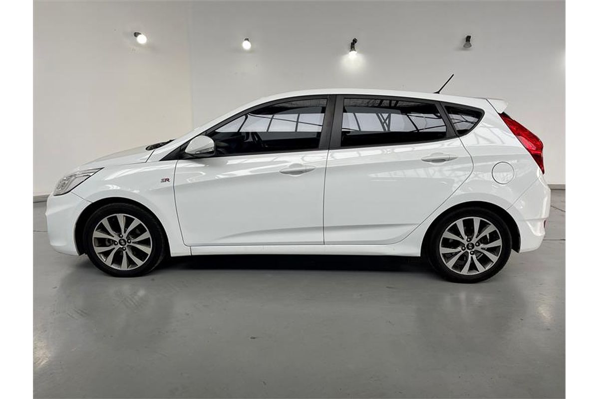 2016 Hyundai ACCENT SR RB4 MY16